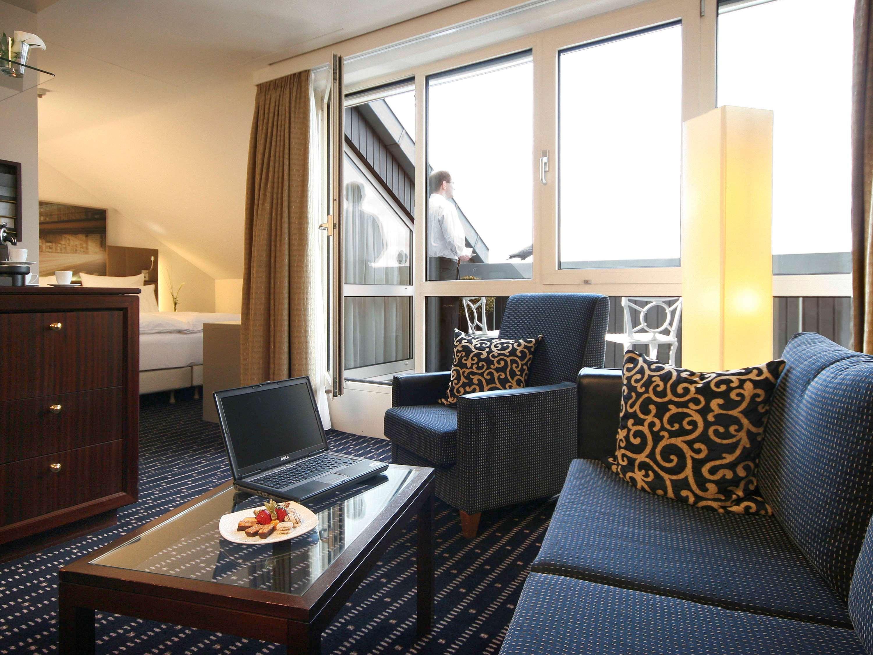 Pullman Stuttgart Fontana Estugarda Exterior foto